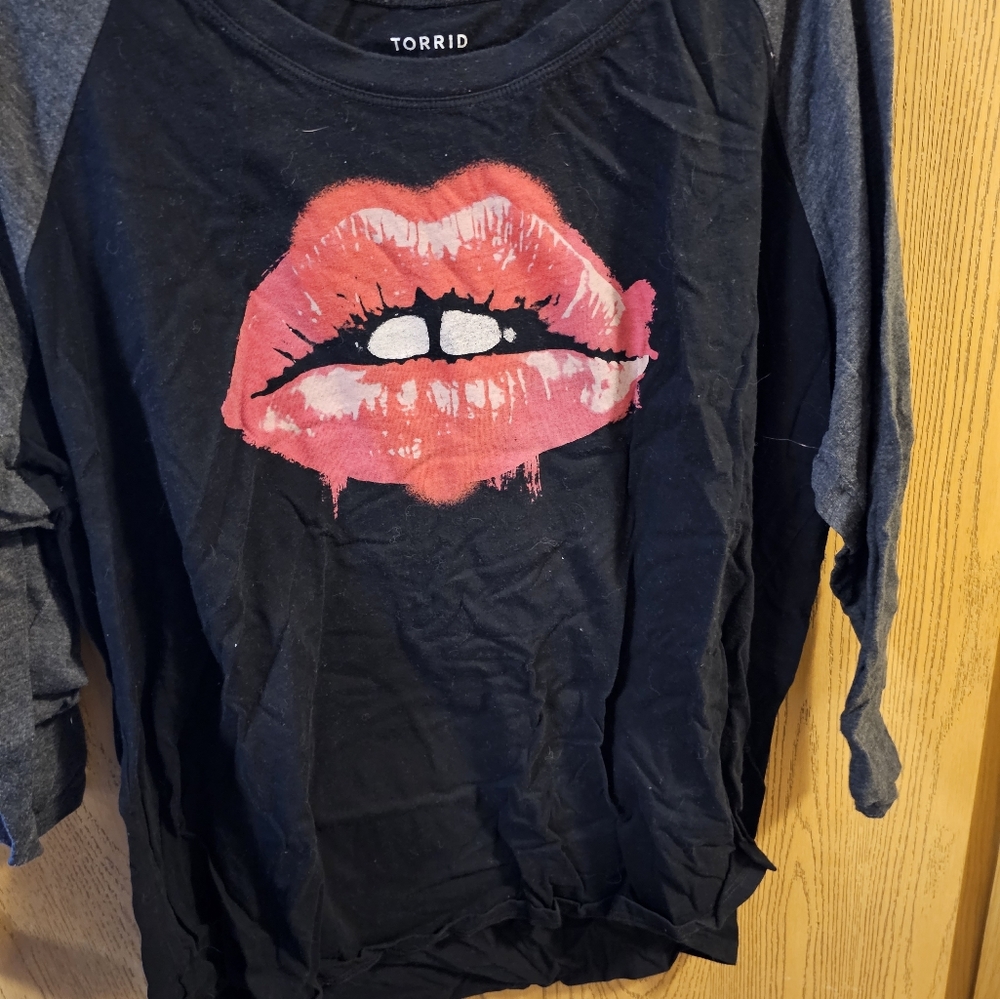 T-shirt
